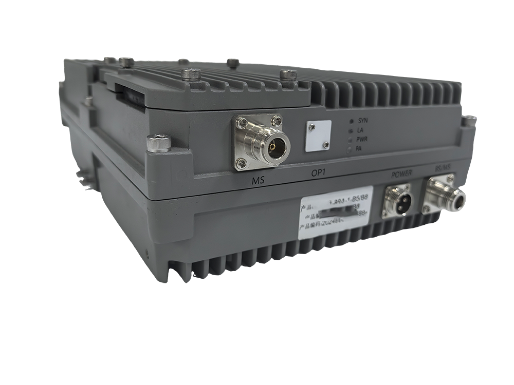  漯河三频手机信号接收器2000㎡